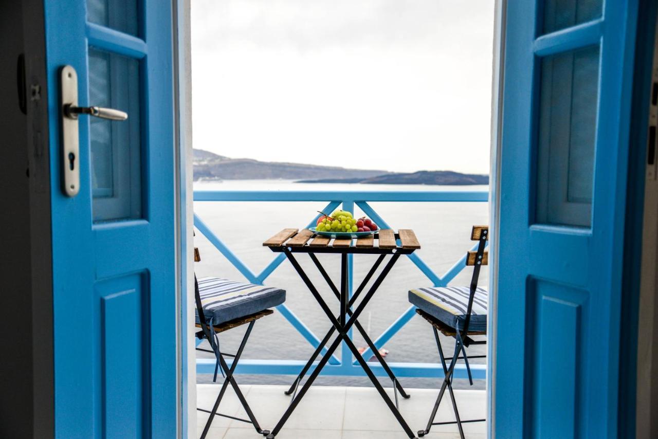 Sol-Mate Suites Oia  Habitación foto